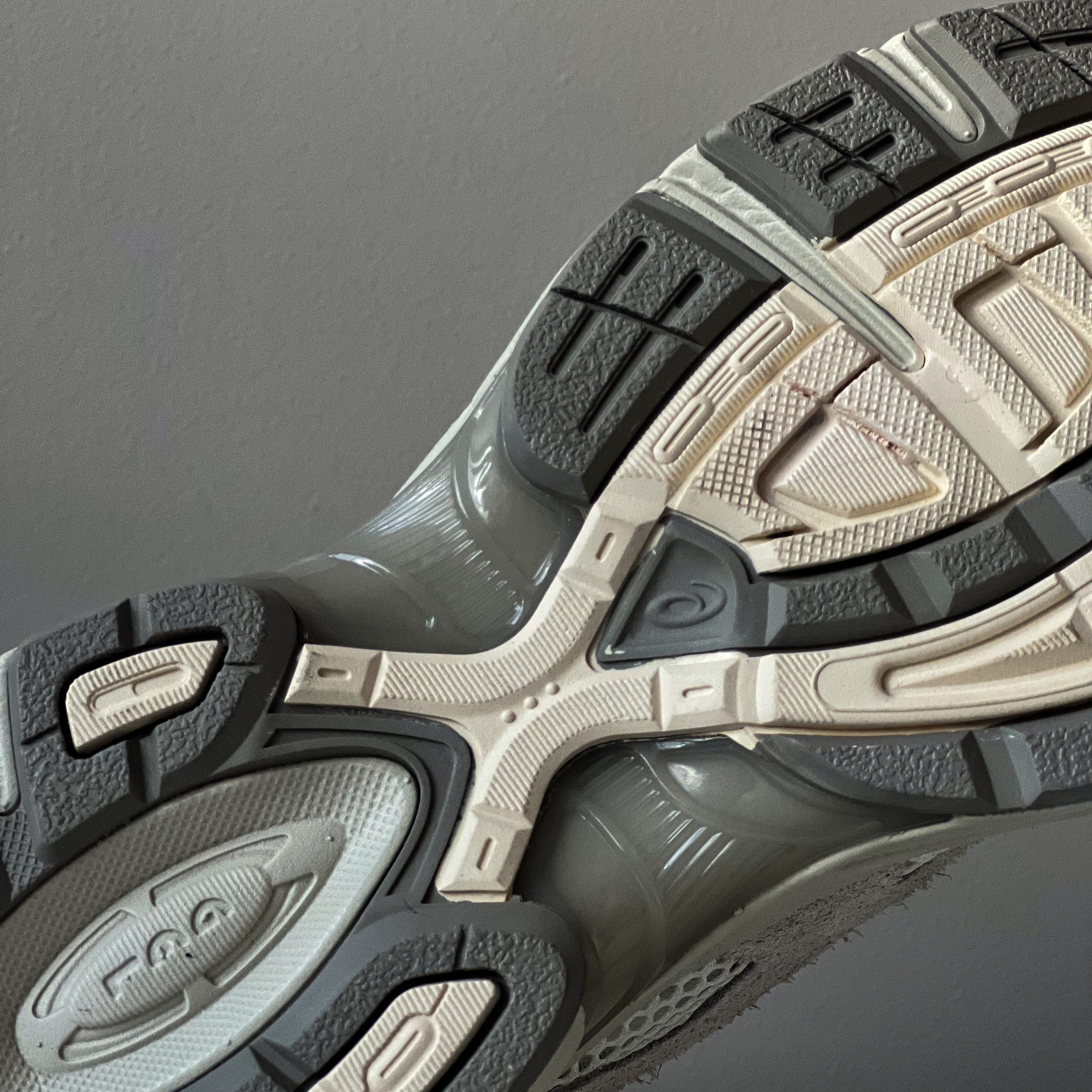 ASICS Gel-1130 /  MK-II HAL Studio Smoke