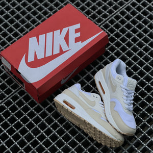 Nike Air Max / Sand Drift