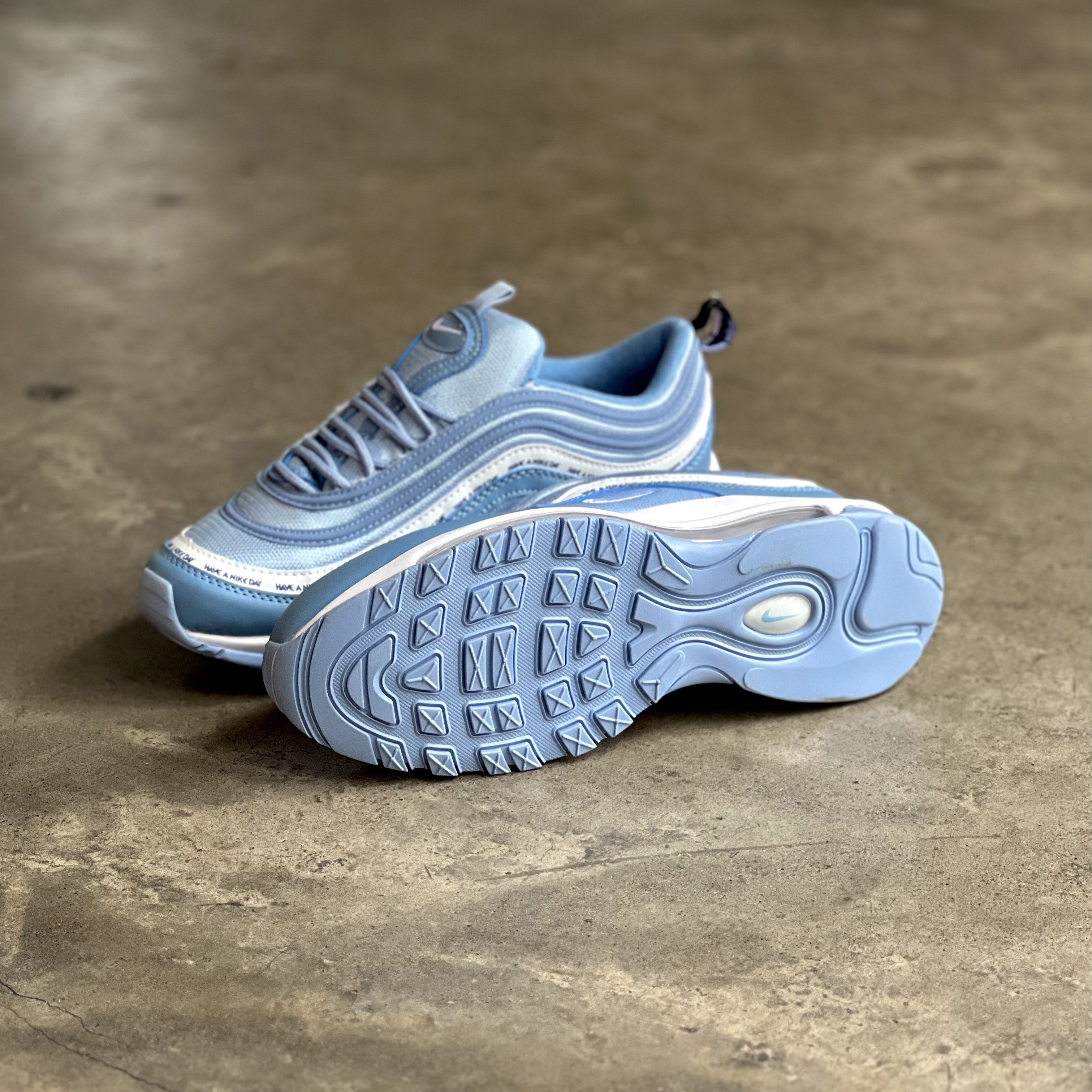 Nike Air Max 97' / Have a Nike Day
