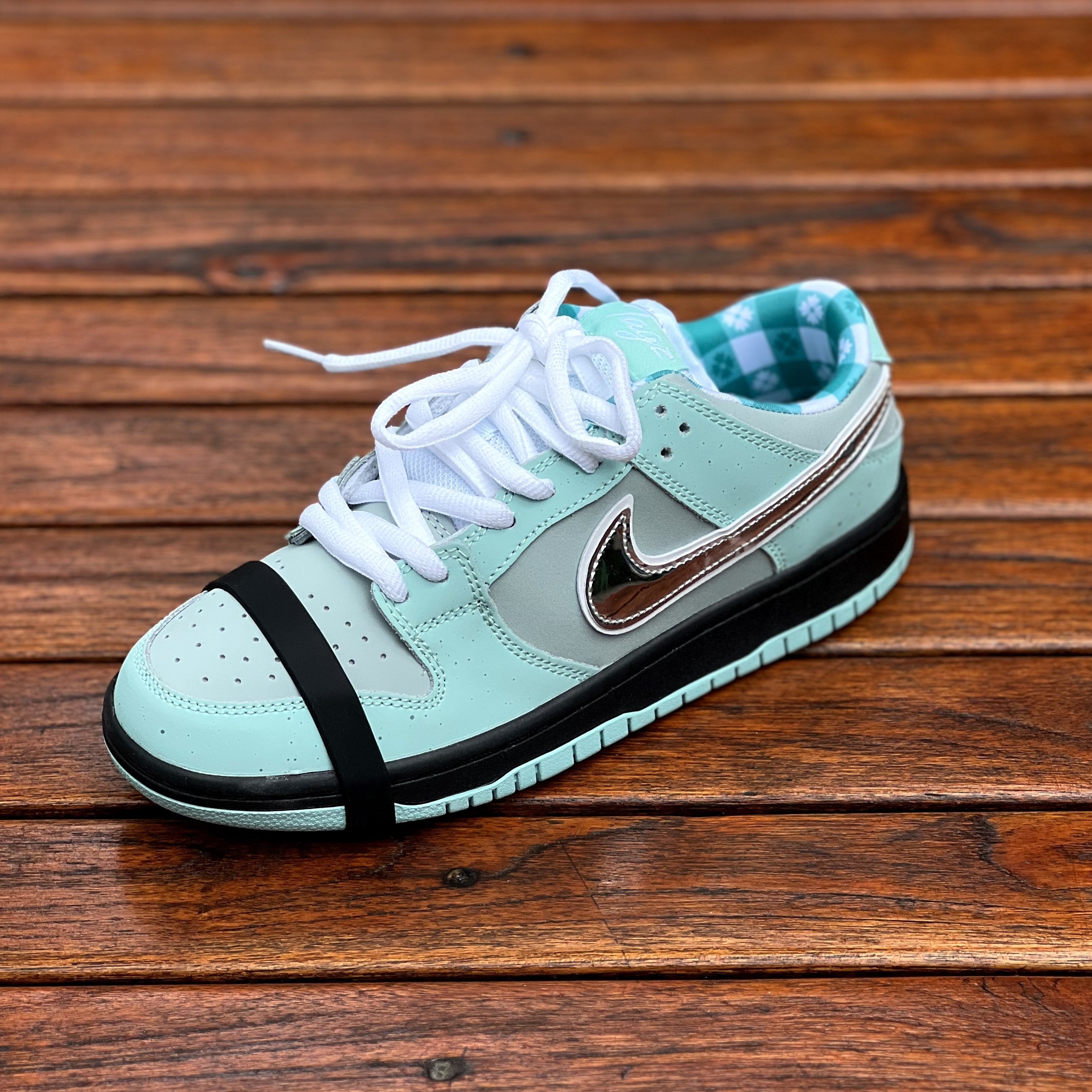 NIKE DUNK / Tiffany Lobster - Low