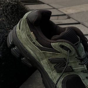 New Balance 2002R / Dark Green Jound - Goretex