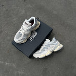 New Balance 9060 / Sea Salt