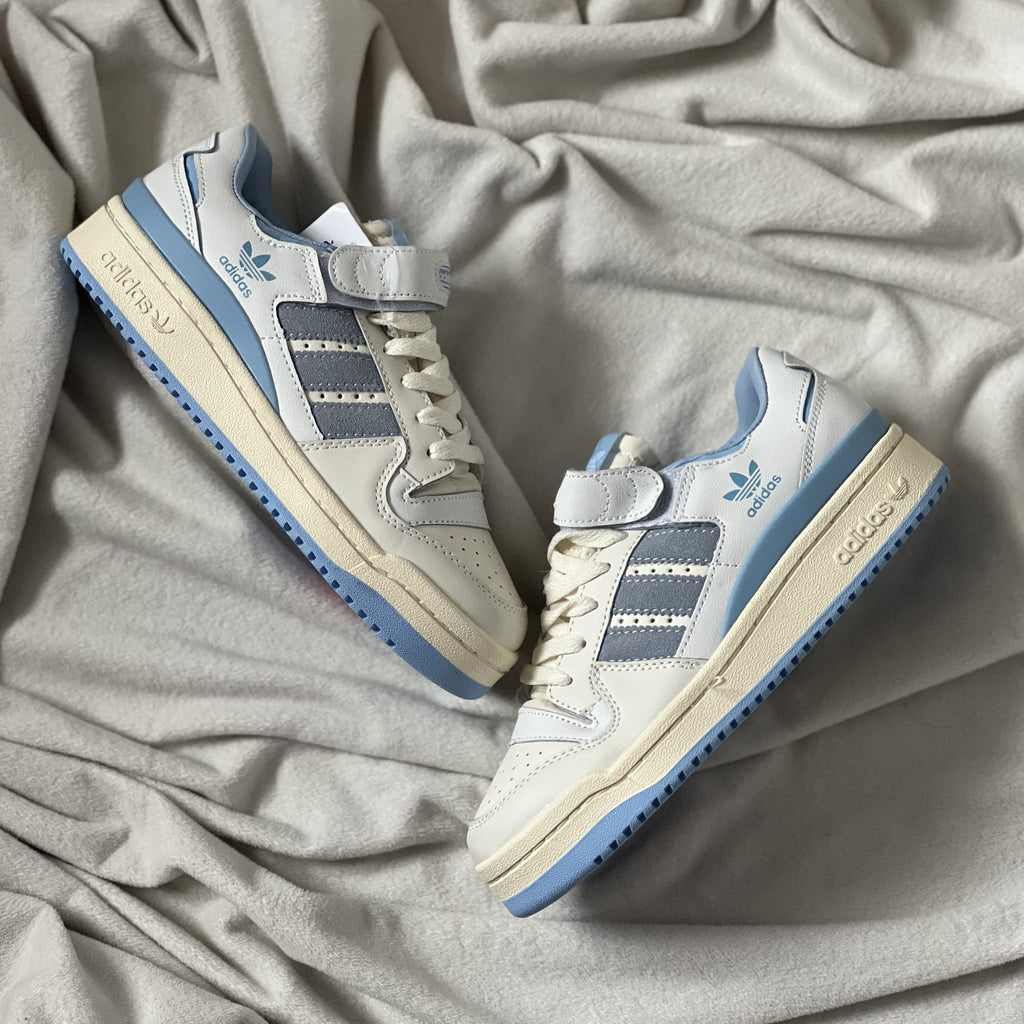 Adidas Forum / Clear Sky - Low