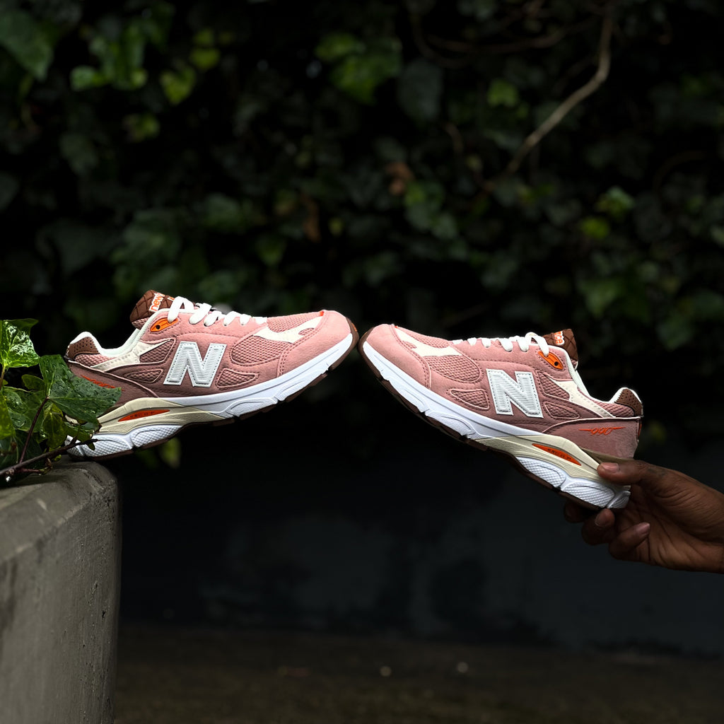 New Balance 990 / Pale Rose - Teddy Santis MiUSA