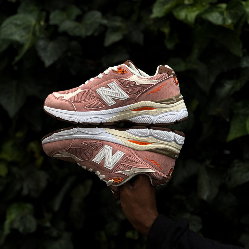 New Balance 990 / Pale Rose - Teddy Santis MiUSA