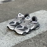New Balance 9060 / Inside Grey