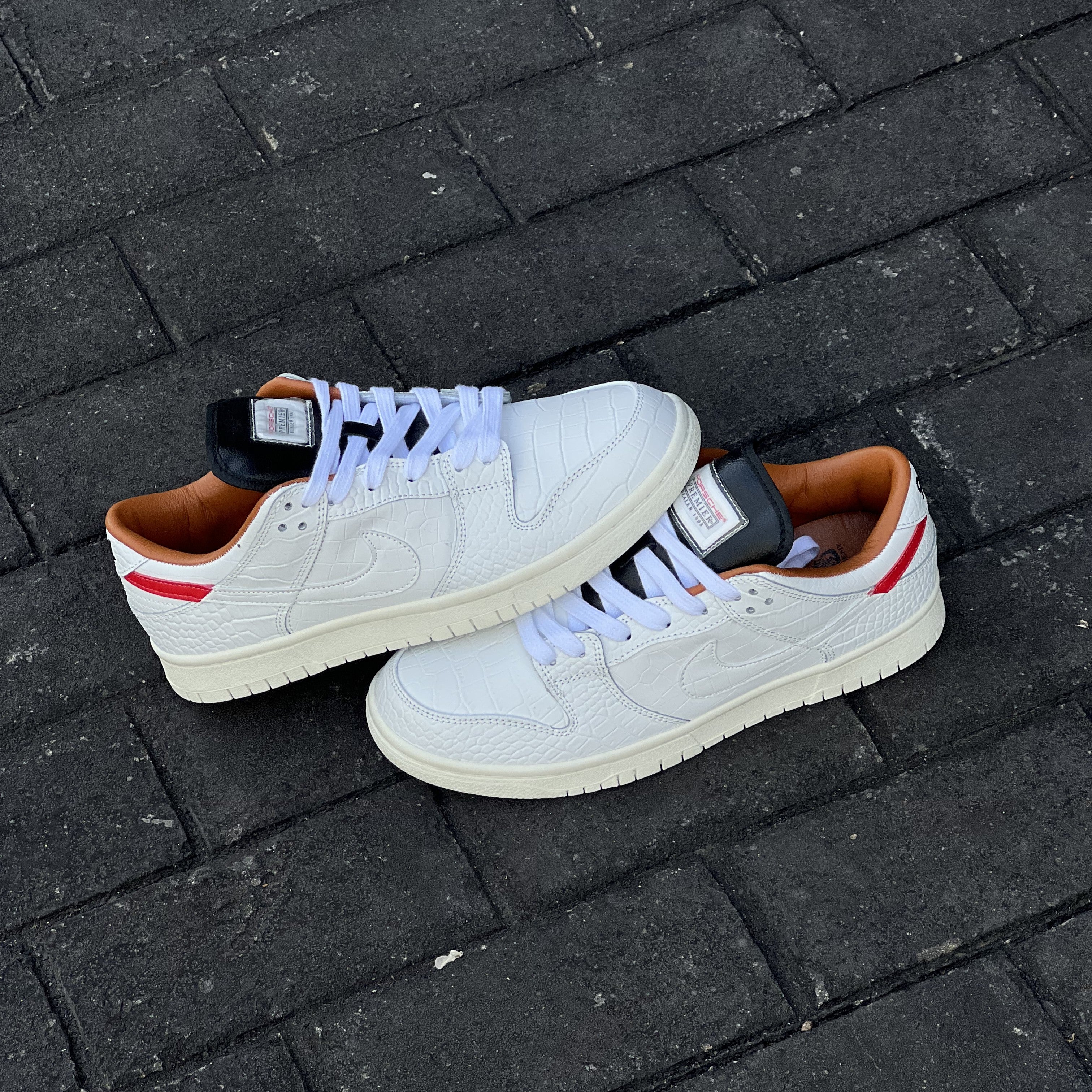 NIKE DUNK / Porsche - Low