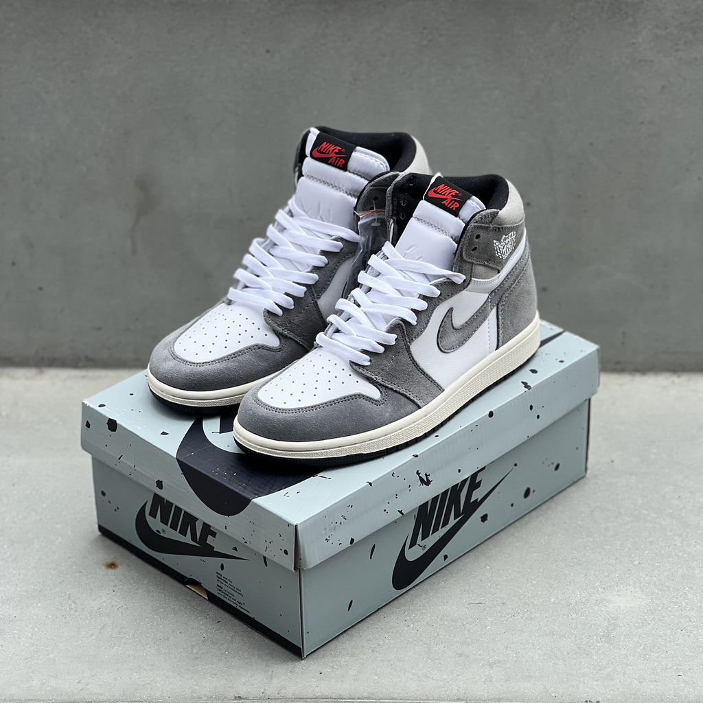 Air Jordan I / Wash Black - High