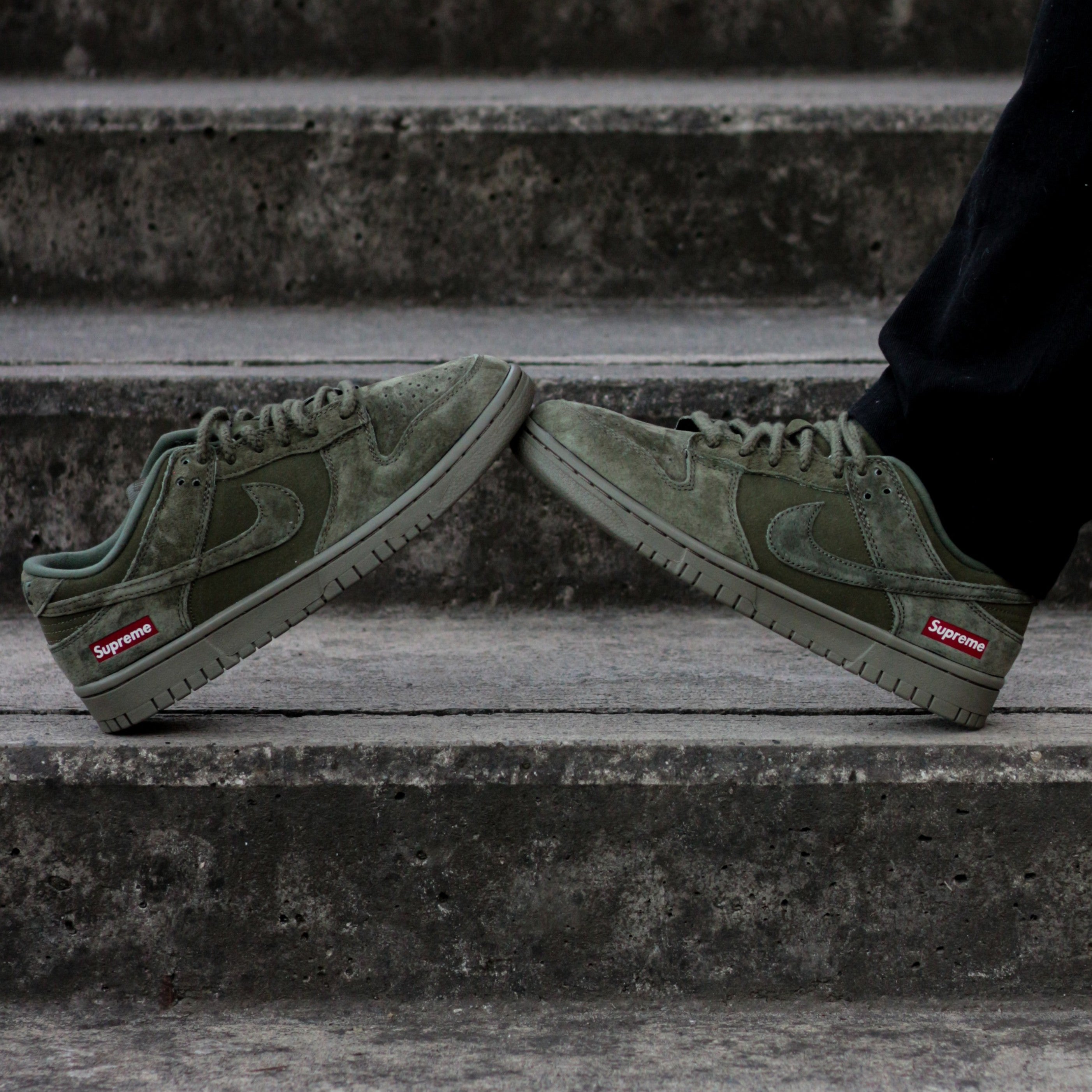 NIKE DUNK SB x SUPREME - Low