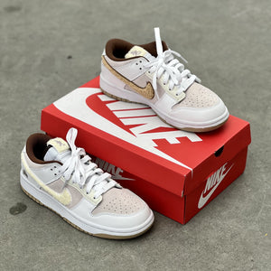NIKE DUNK / Year of Rabbit - Low