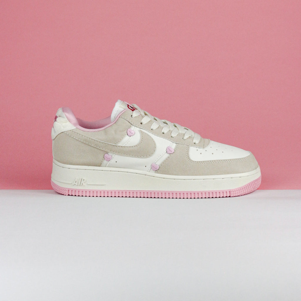 Nike Air Force 1 / valentine's Day 25