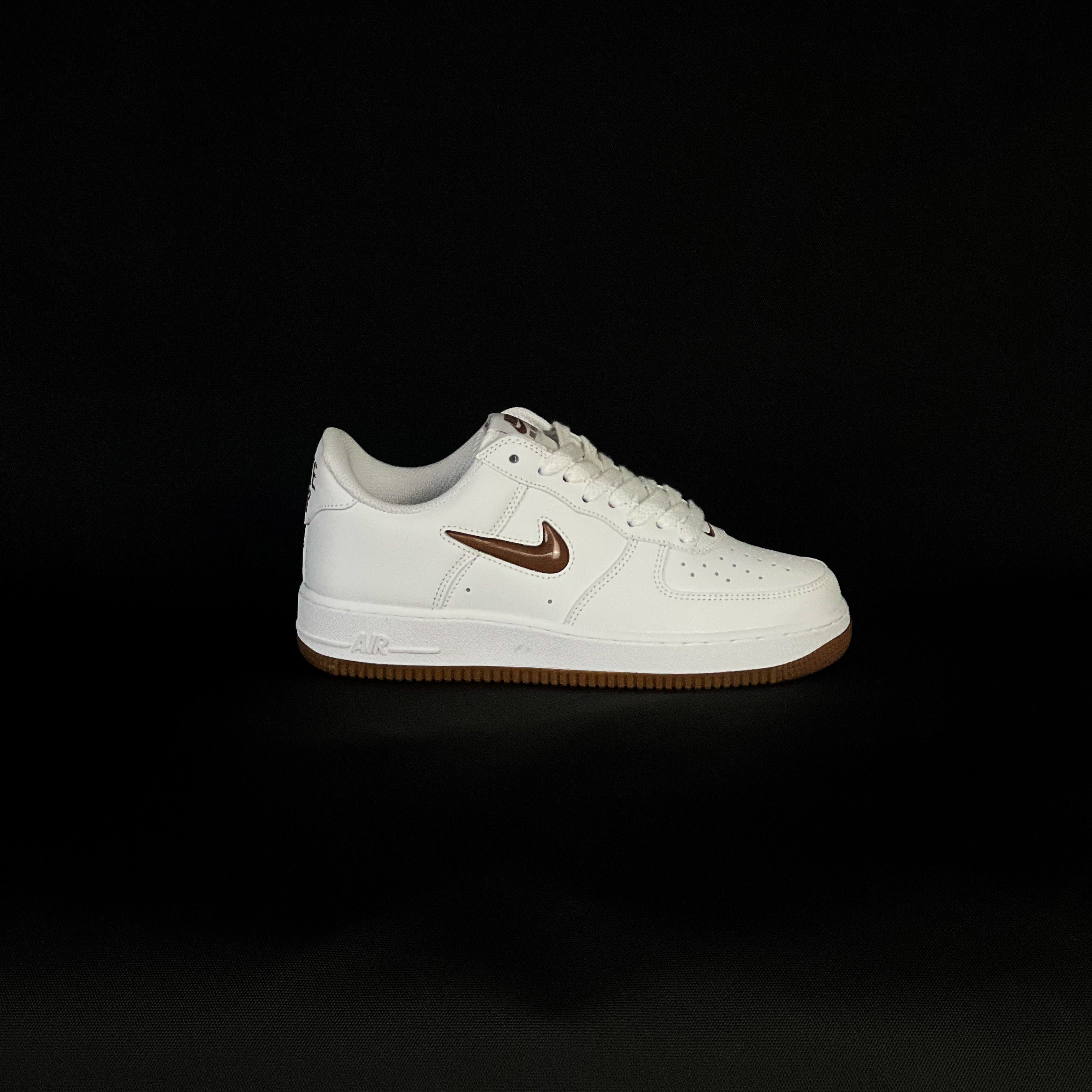 Nike Air Force 1 / "Color of the Month" -  Low Retro