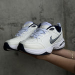 Nike Air Monarch IV