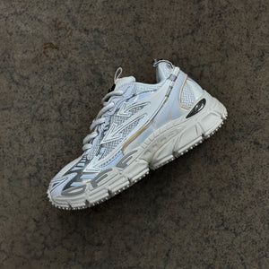 Off-White / "Be Right Back"
