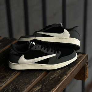 Air Jordan 1 / Travis Scott Low