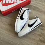 Nike Cortez / Classic W&B