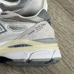 New Balance 990 / Nimbus Cloud - Teddy Santis MiUSA