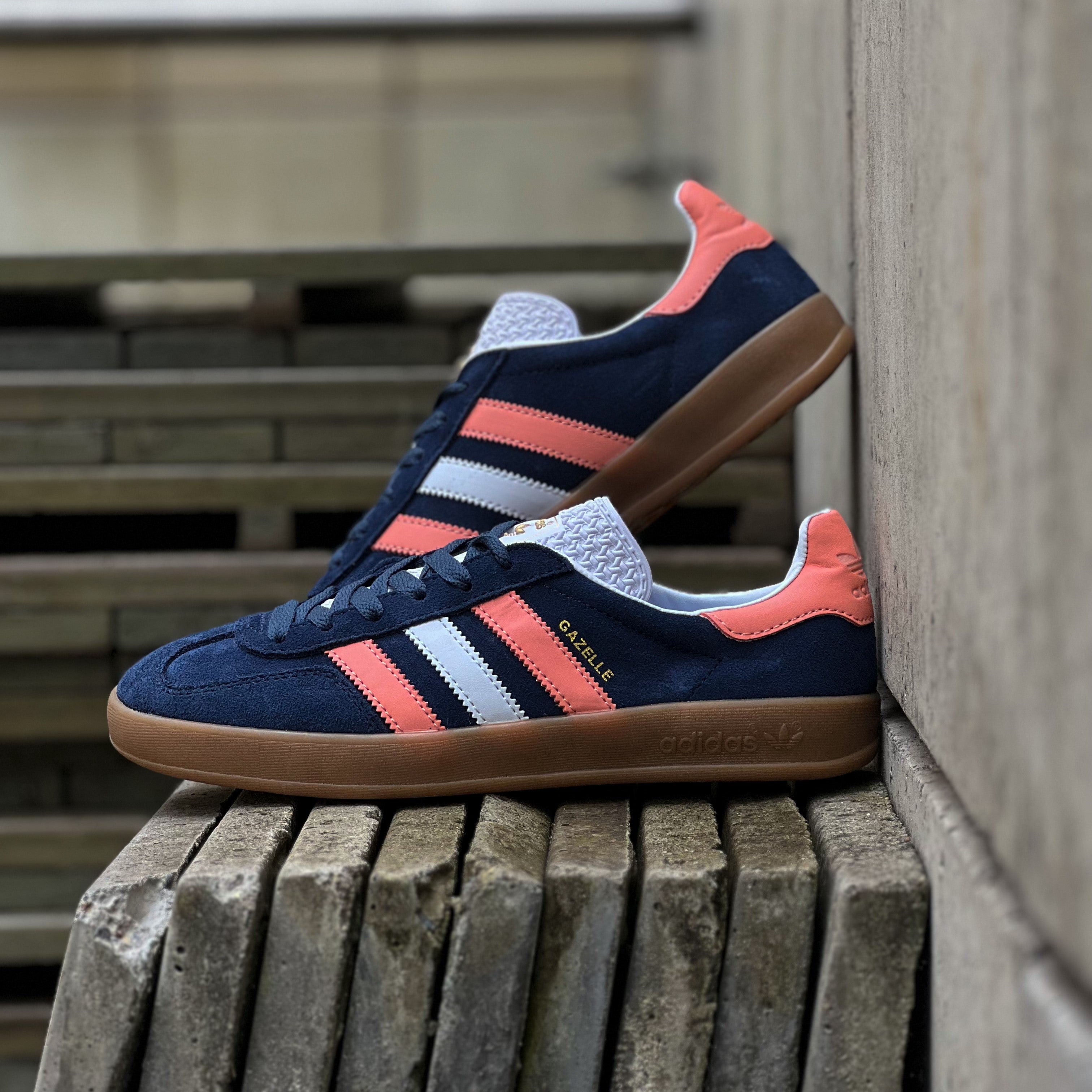 Adidas Gazelle / Preloved ink Salmon