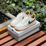 Nike Air Force 1 / ´07 LV8 - Hamava