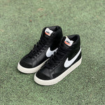 Nike Blazer / Black - Mid
