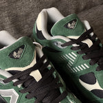 New Balance 9060 / Team Forest Green