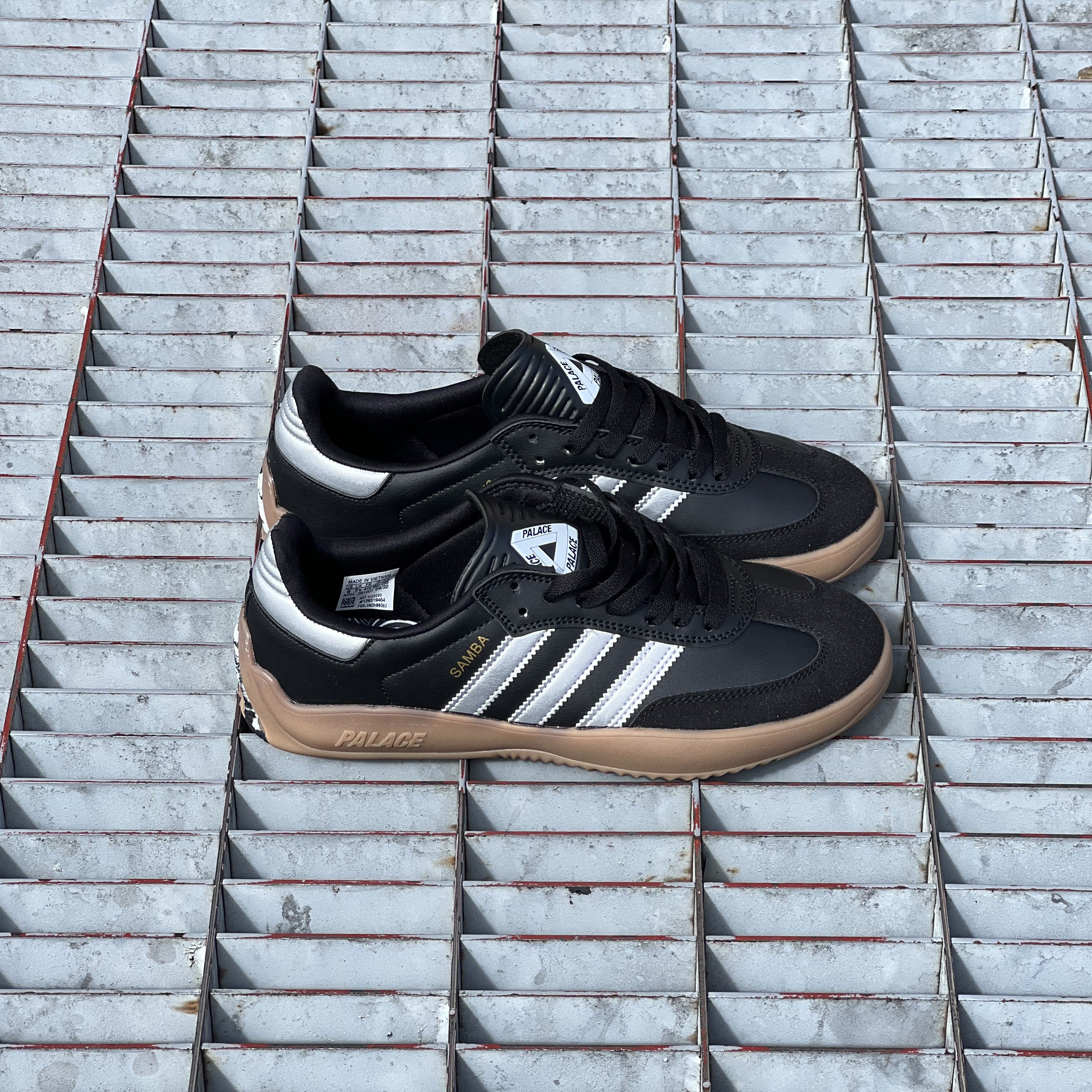 Adidas Puig Samba / Palace