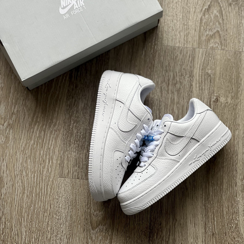 Nike Air Force 1 / Drake