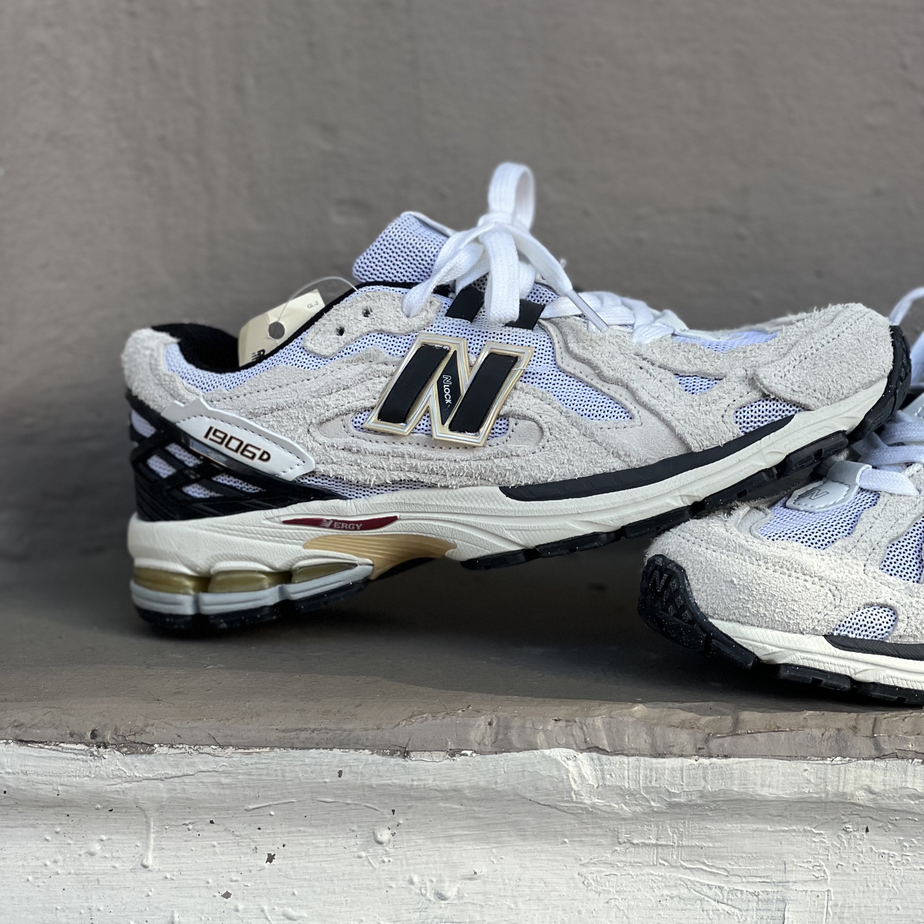 New Balance 1906D / Classic White Black - NLock