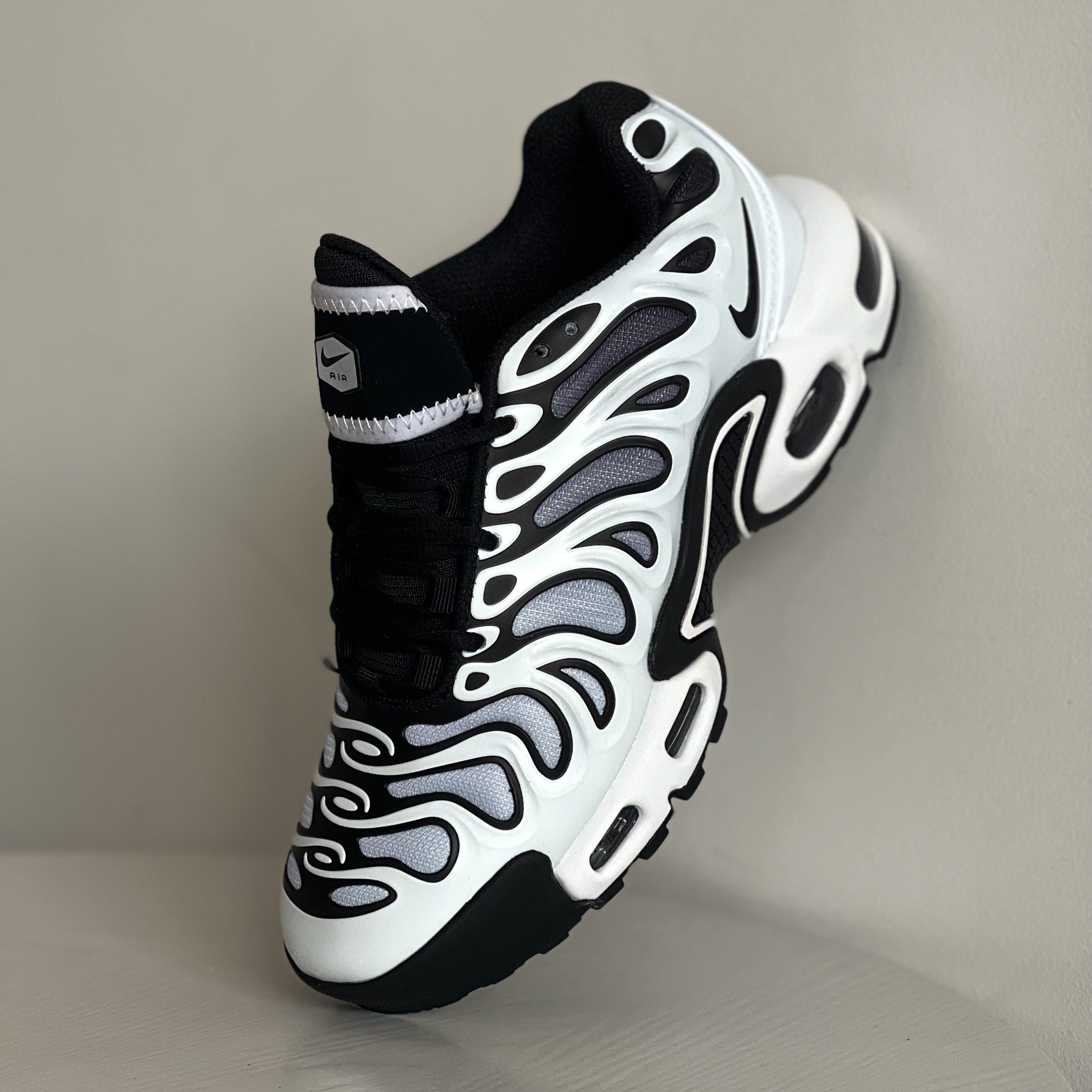Nike Air Max Plus TN / Summit white - Drift