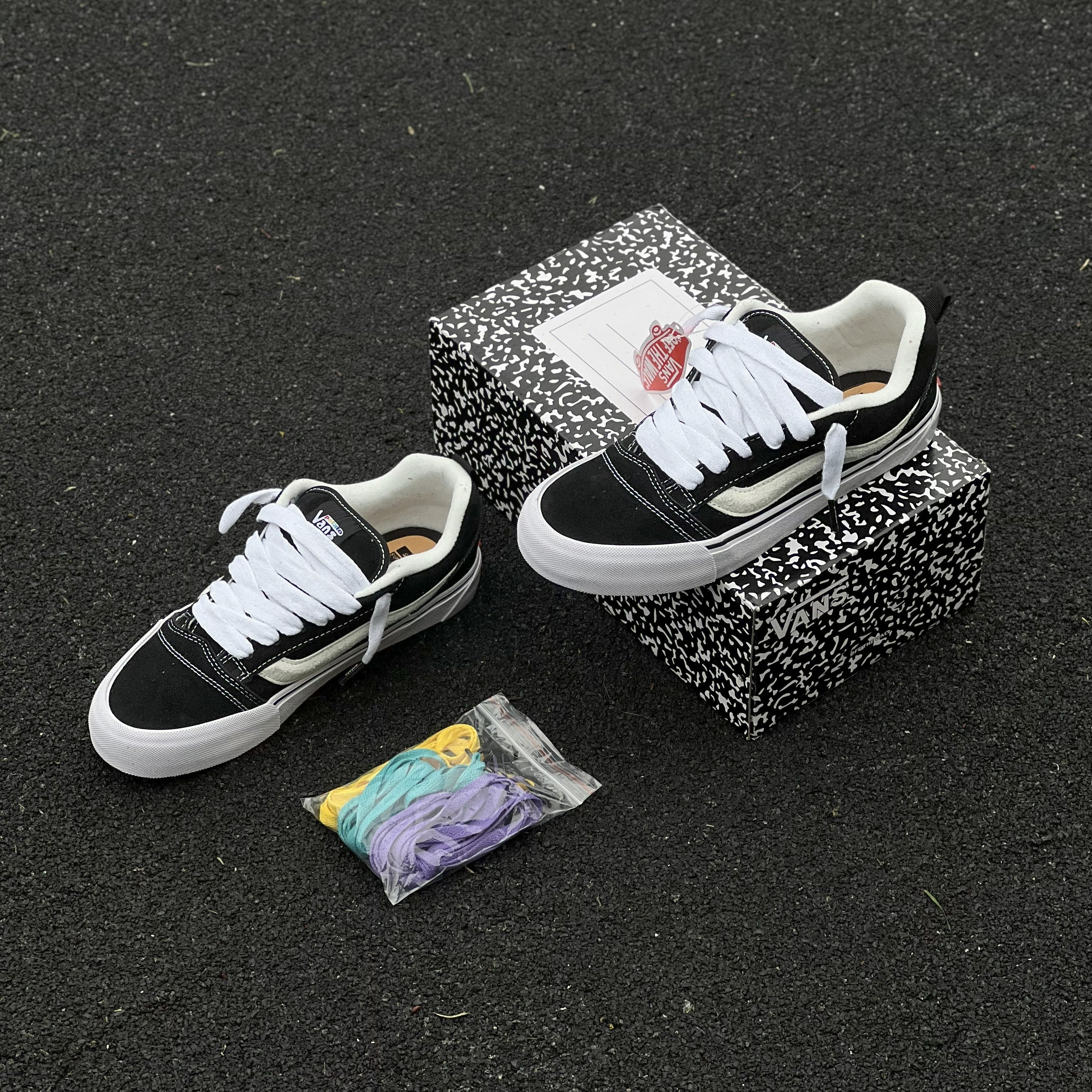 VANS Knu Skool / Potato