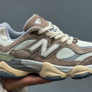New Balance 9060 / Drift wood