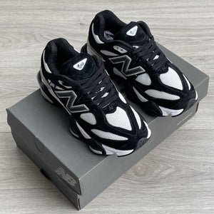 New Balance 9060 / Black