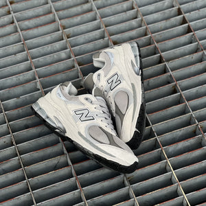 New Balance 2002R / Grey Concrete