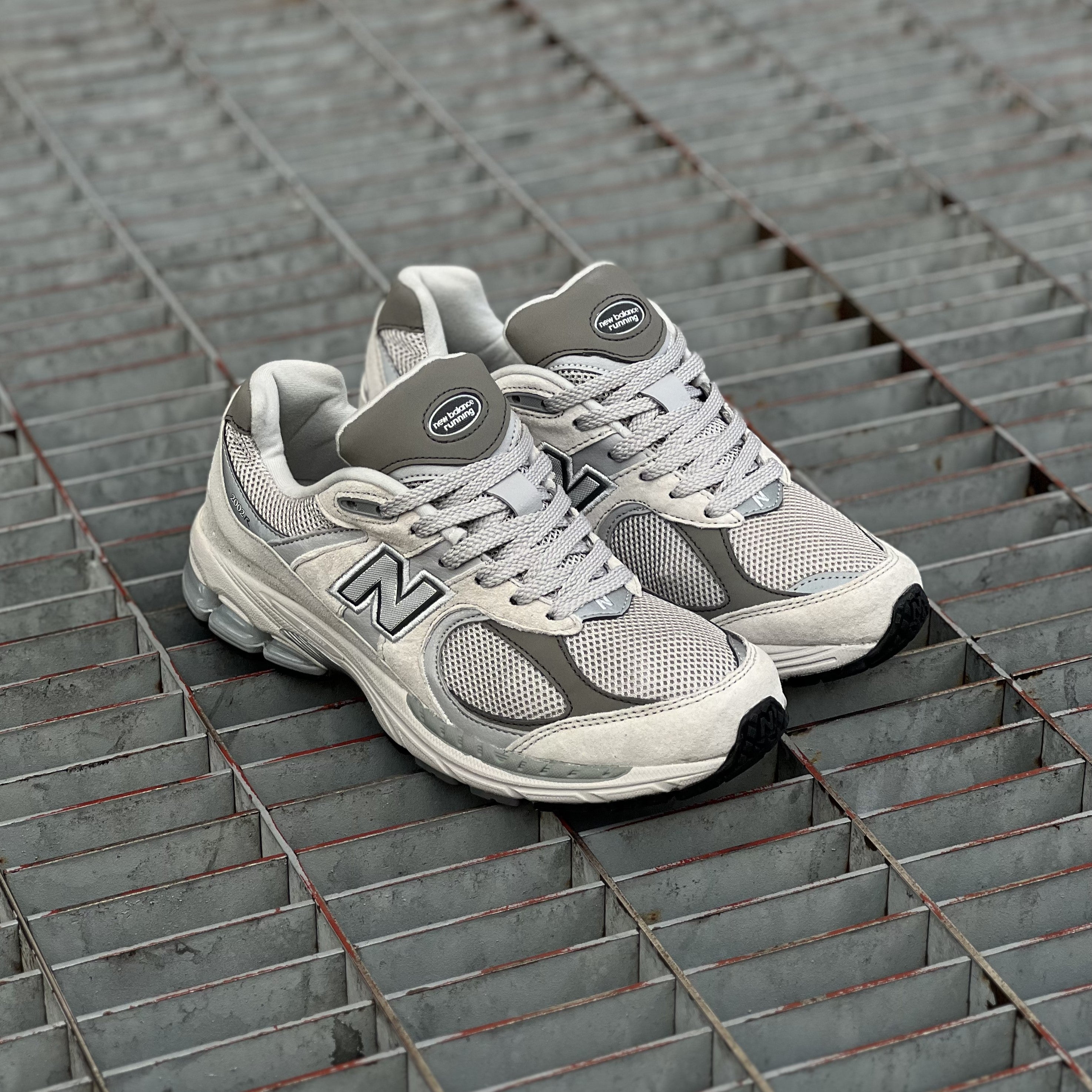 New Balance 2002R / Grey Concrete