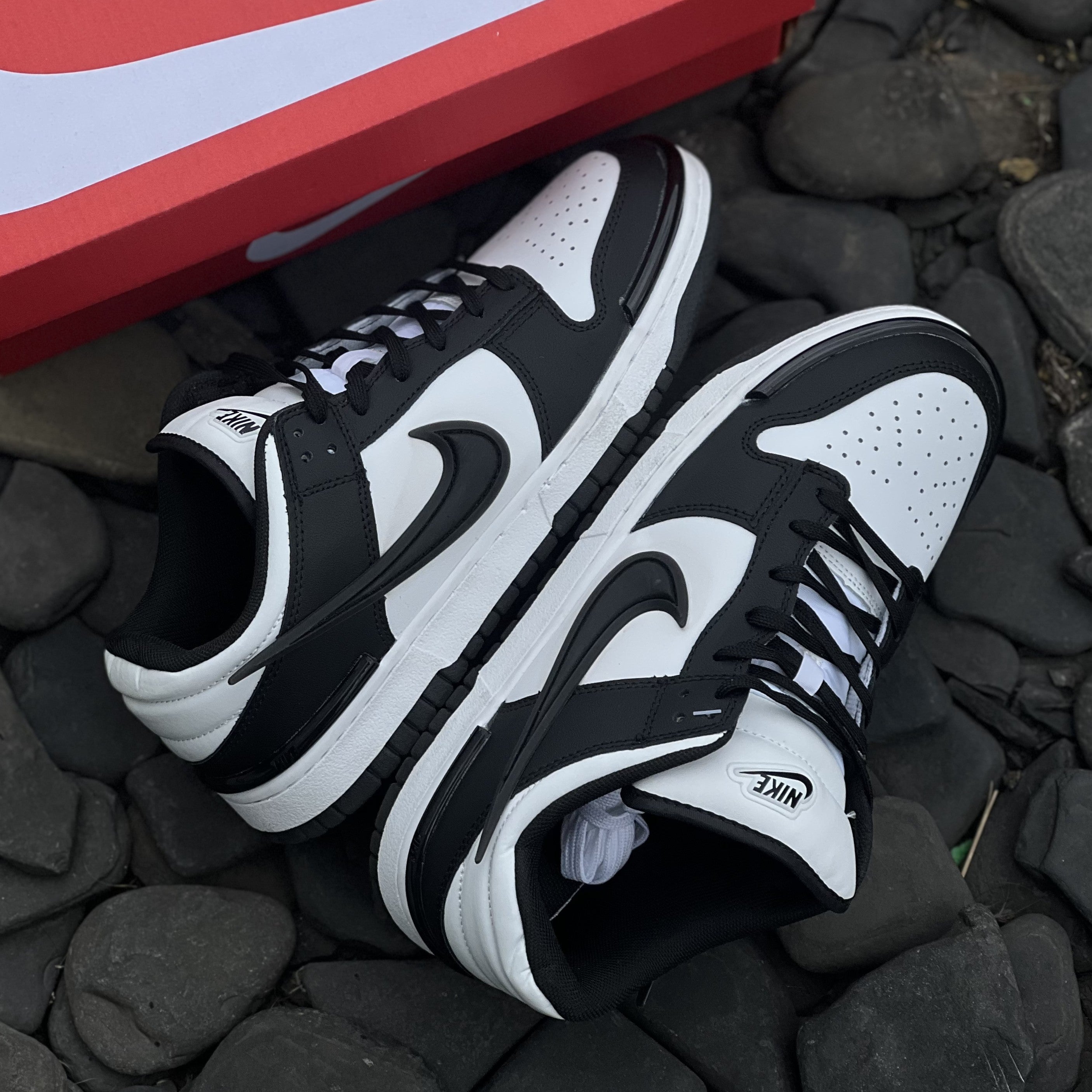NIKE DUNK / Twist Panda - Low