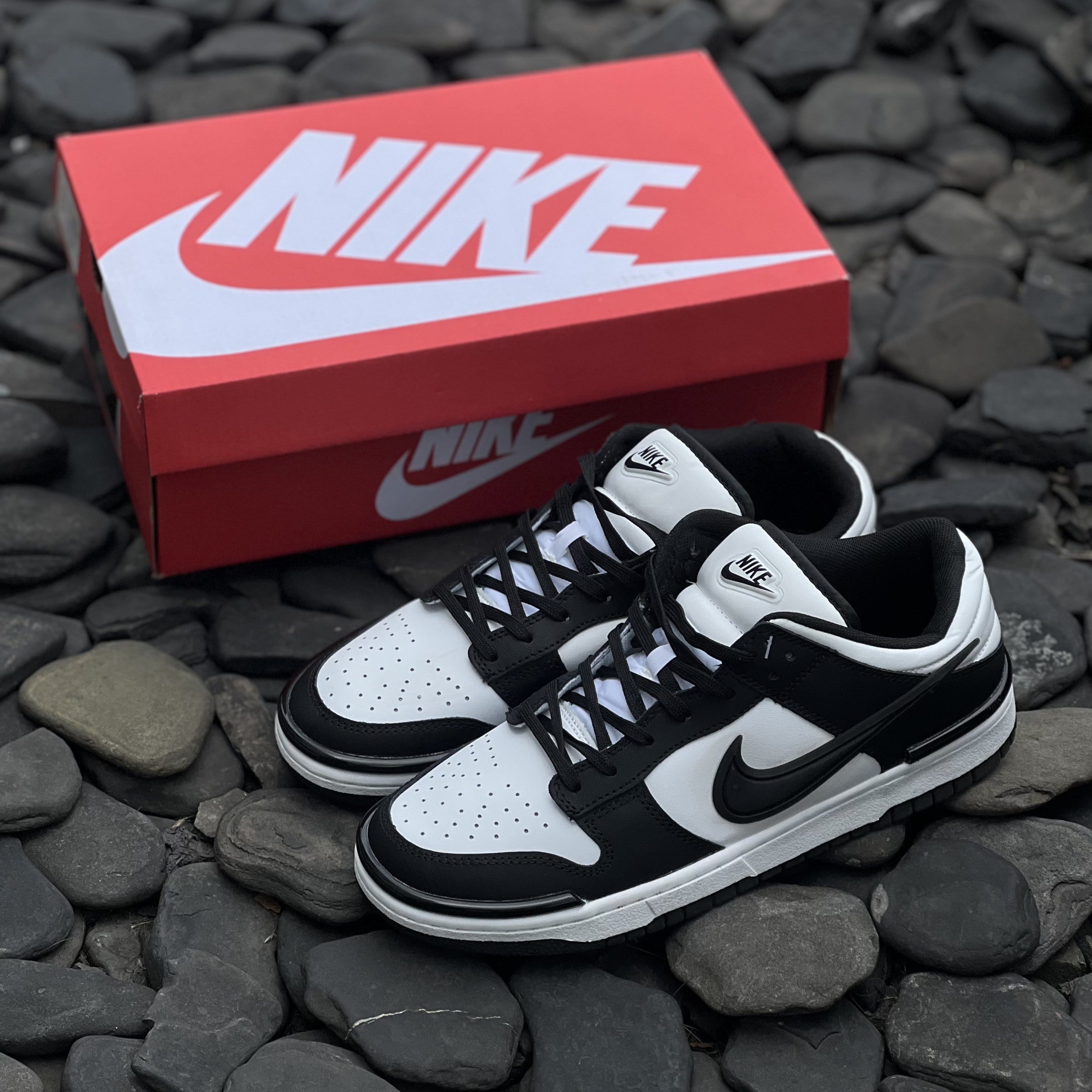 NIKE DUNK / Twist Panda - Low