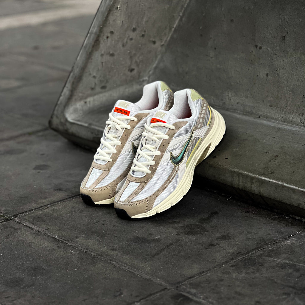 NIKE INITIATOR / JADE BEIGE