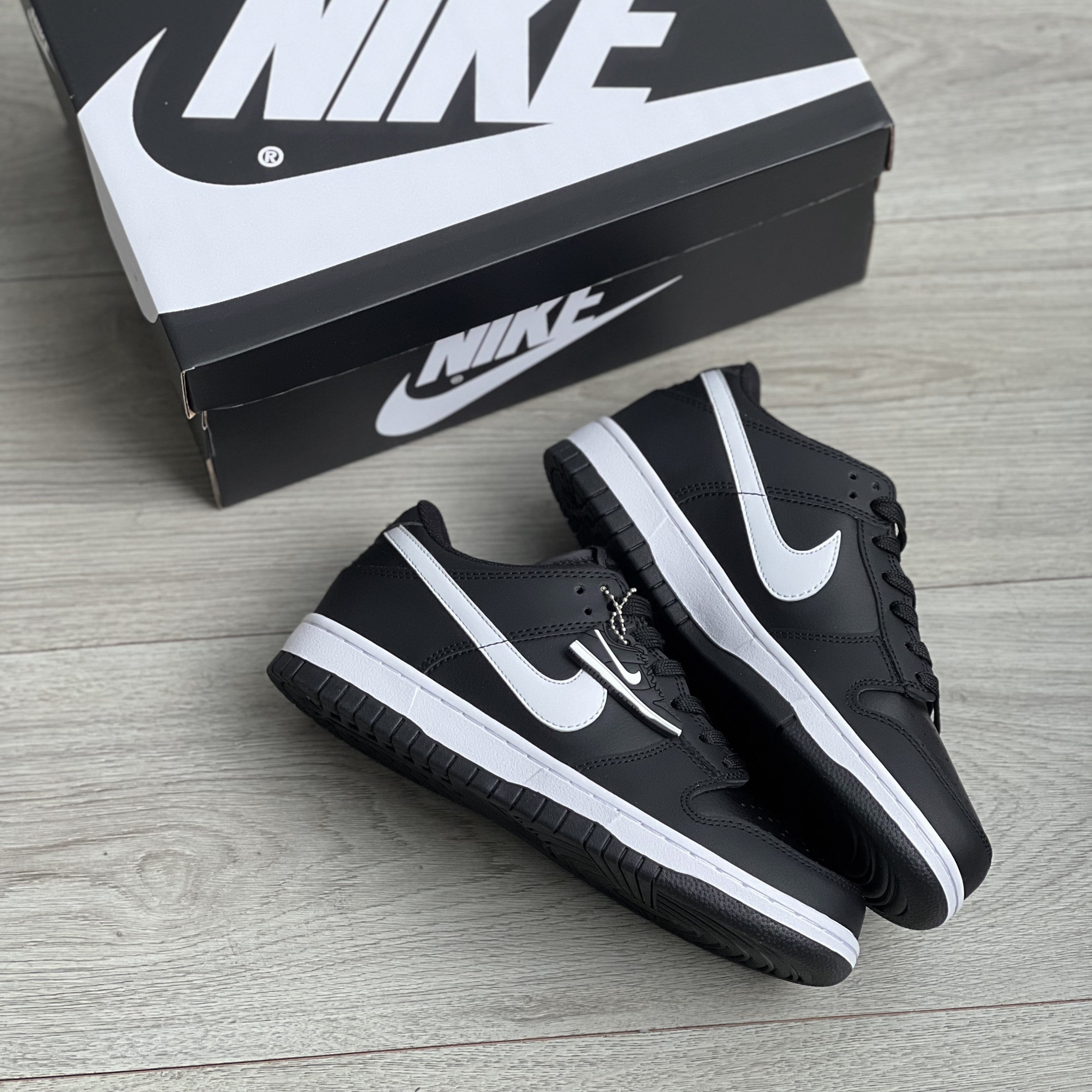 NIKE DUNK / Black Panda - Low
