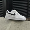 Nike Air Force 1 / Black