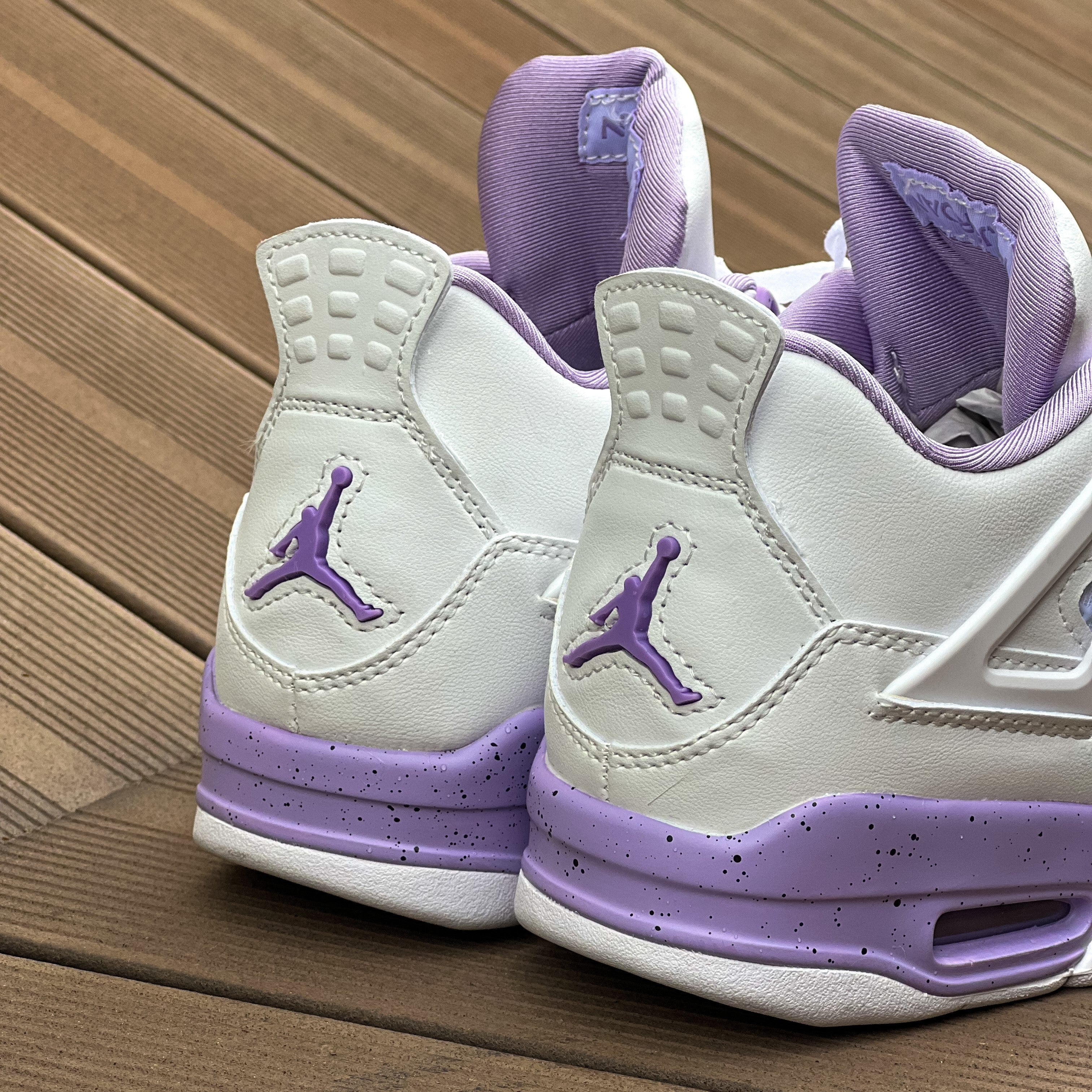 Air Jordan IV / Purple Oreo