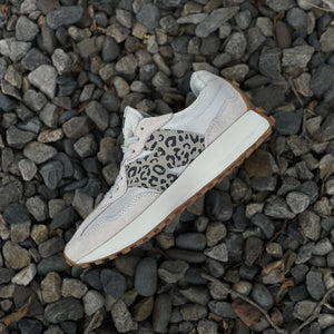 New Balance 327 / Animal Print