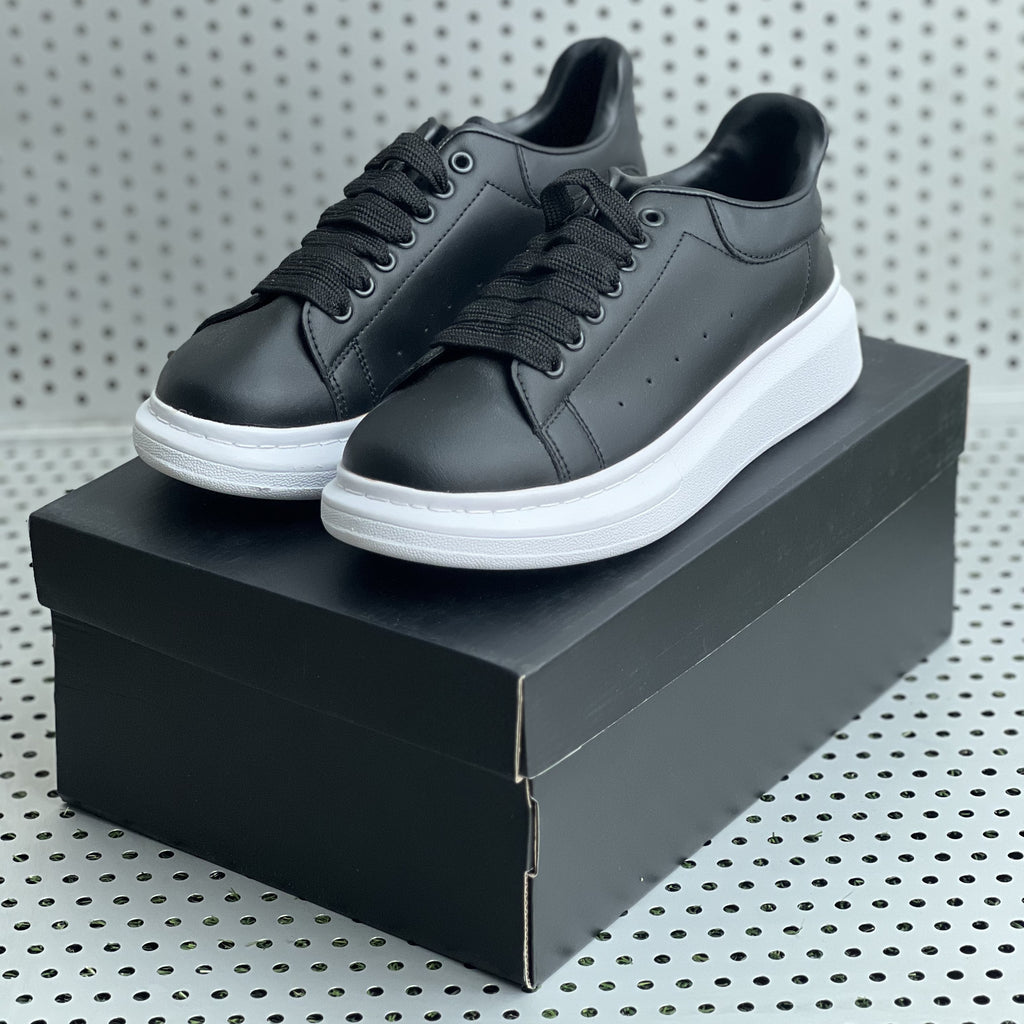 Alexander Mcqeen / Black