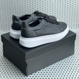 Alexander Mcqeen / Black