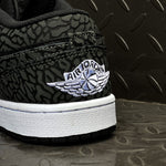 Air Jordan I / Black Cracked - Low