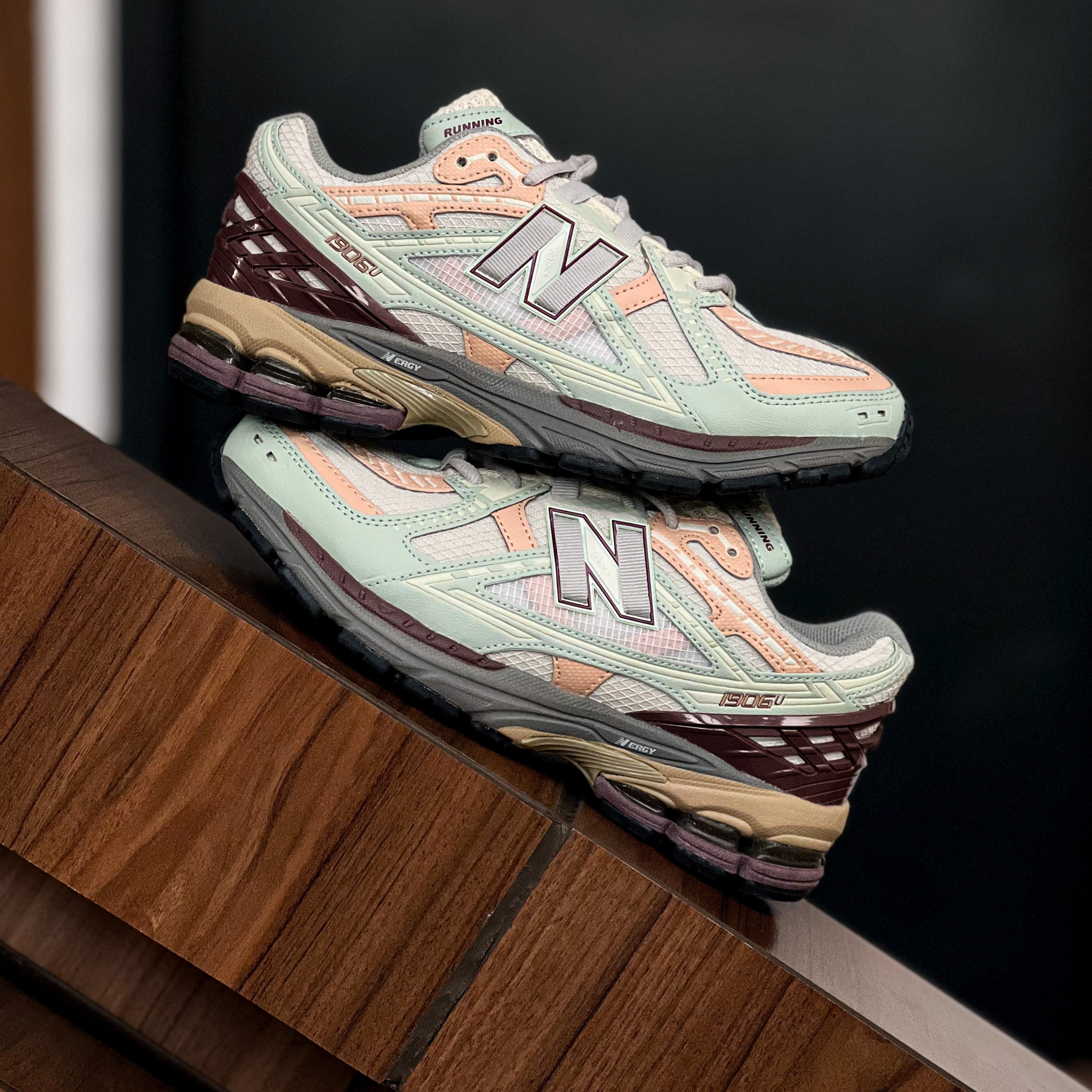 New Balance 1906U / CLAY ASH - NLOCK