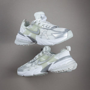 NIKE V2K RUN / Silver White