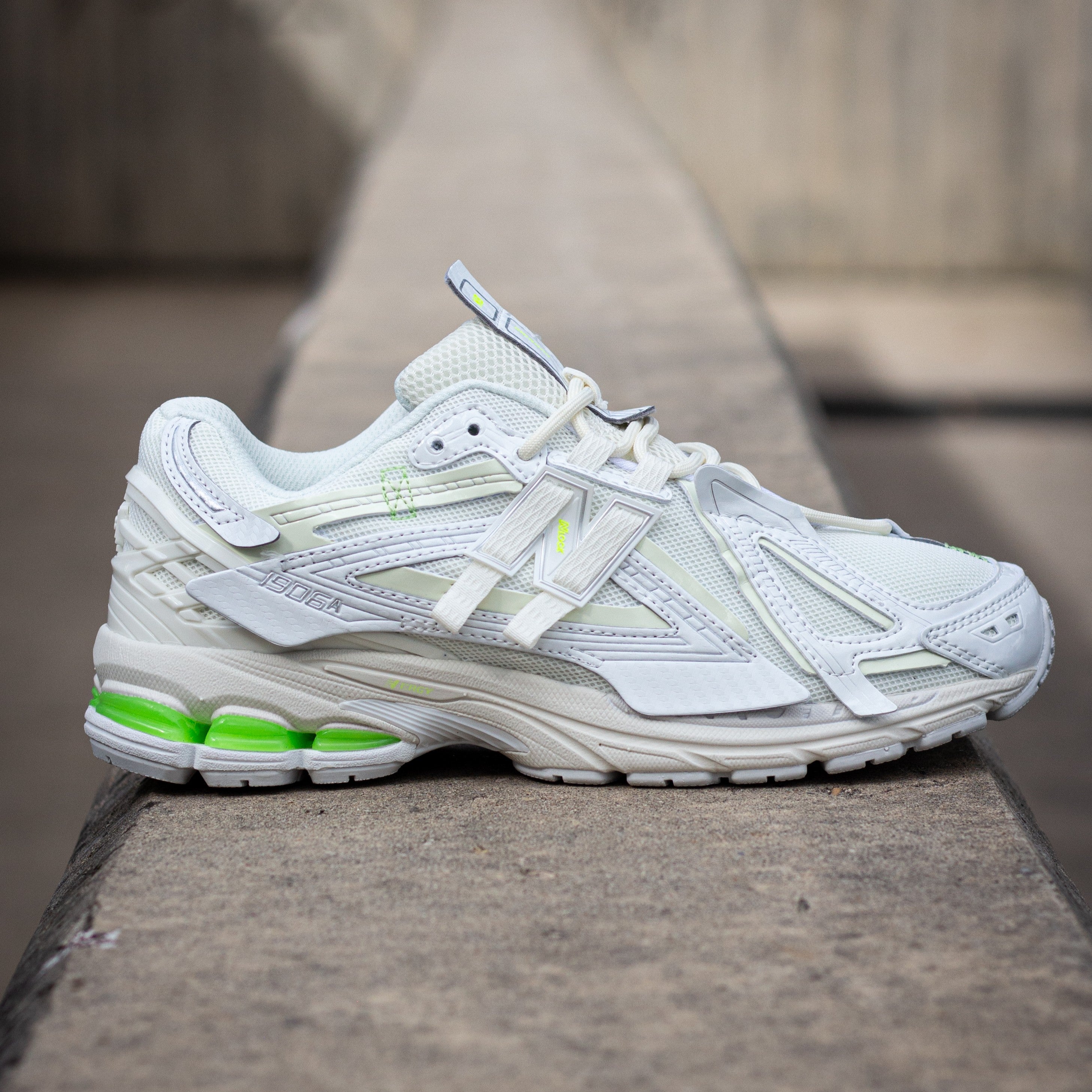 New Balance 1906A / White Mint Flash - NLock