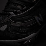 New Balance 1000 / All Black