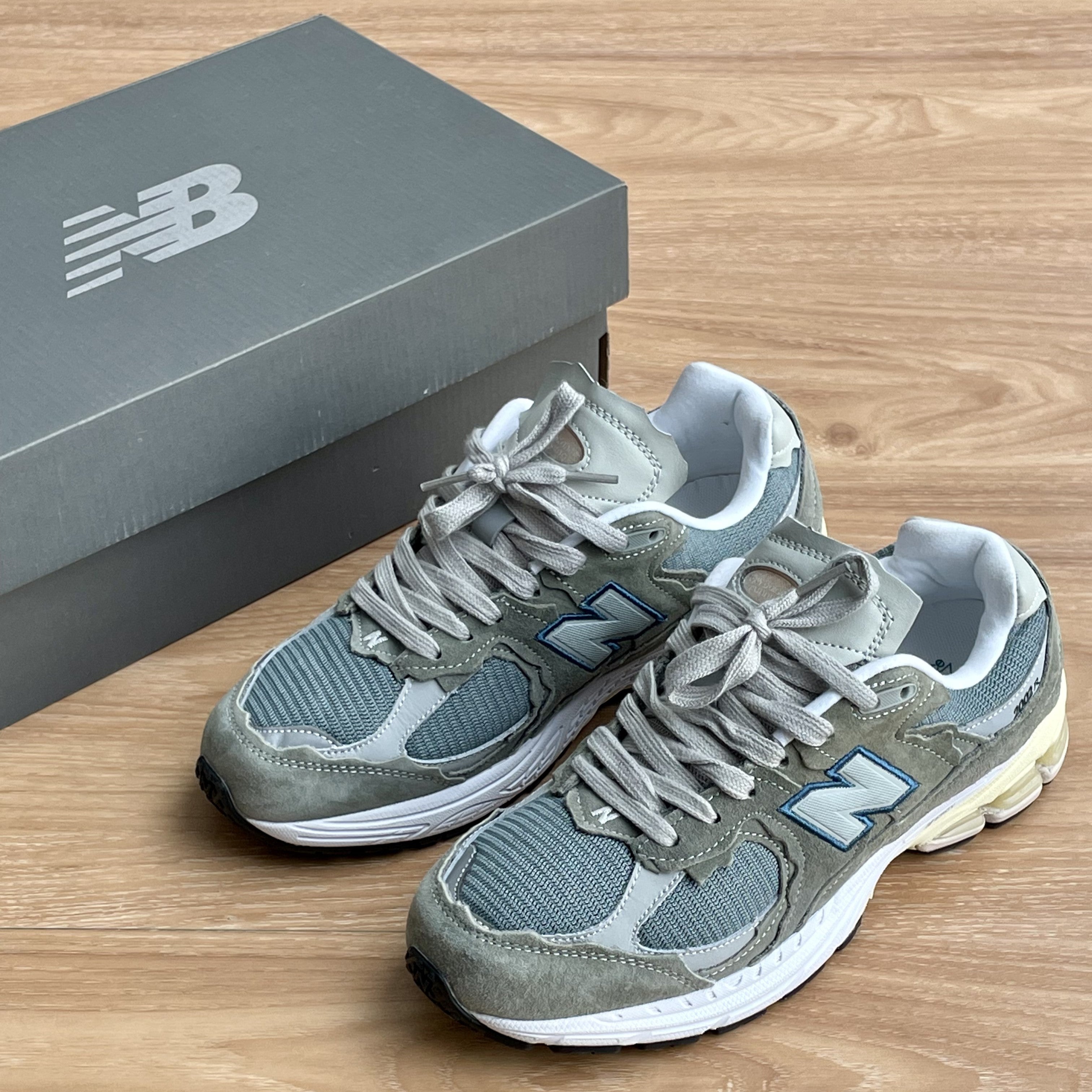 New Balance 2002R / Pack Sandstone
